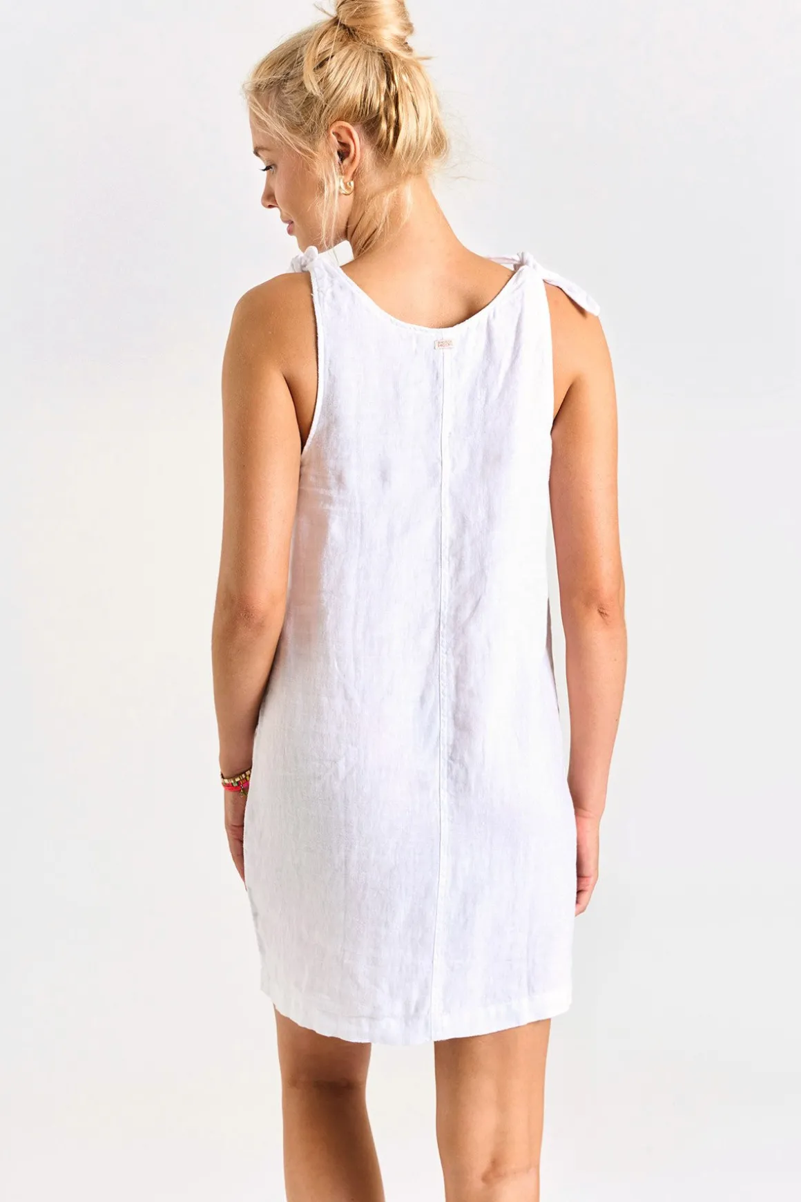 Robe Blanc MEDWAY HAWSTON